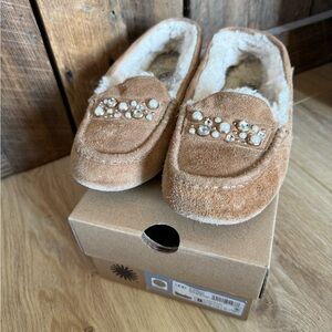 ugg ansley brilliant swarovski crystal chestnut moccasin